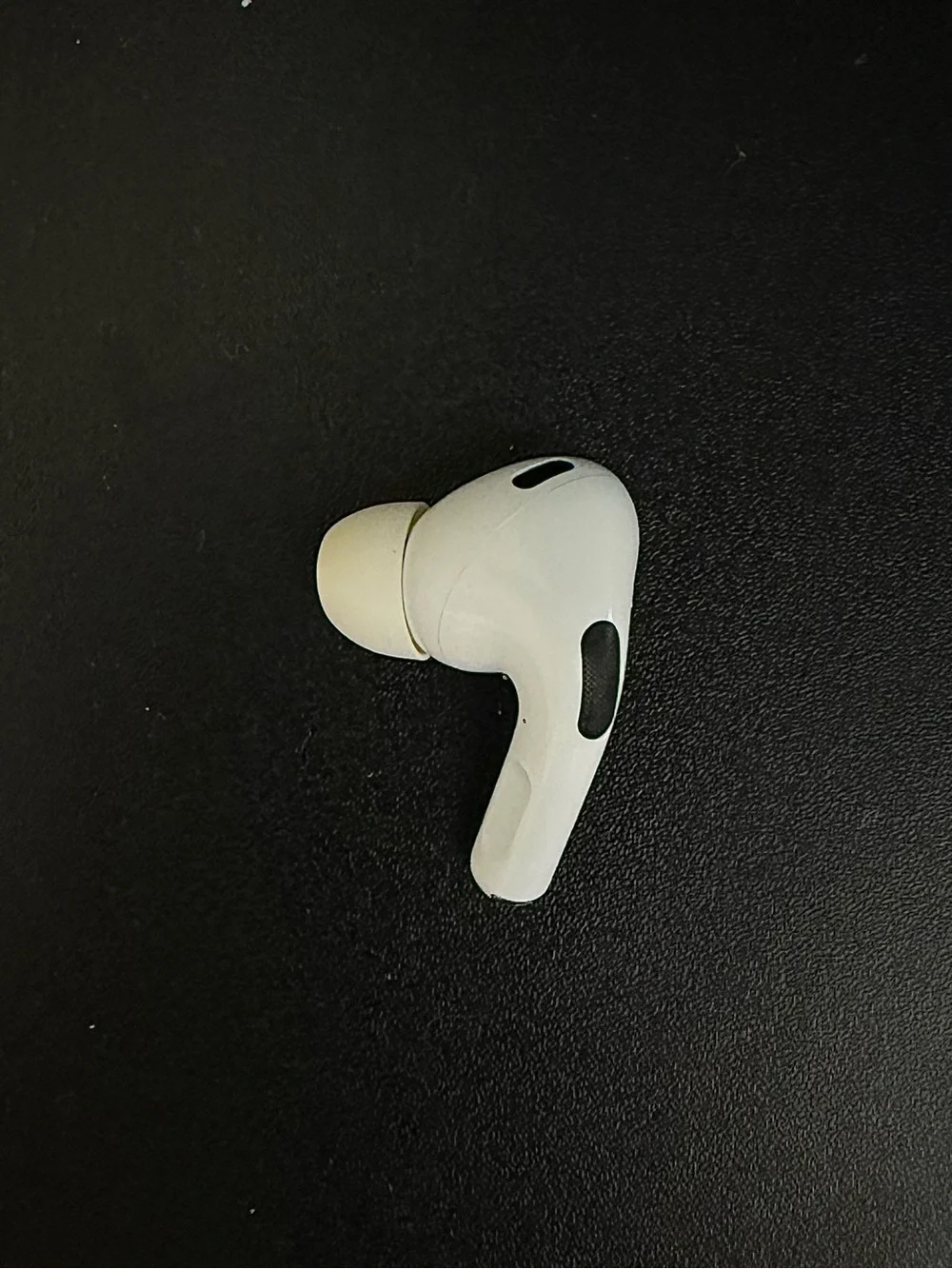 Apple AirPods Pro (White) Wireless Earbuds with Charging Case (only left bud)